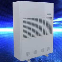 ������ʪ��